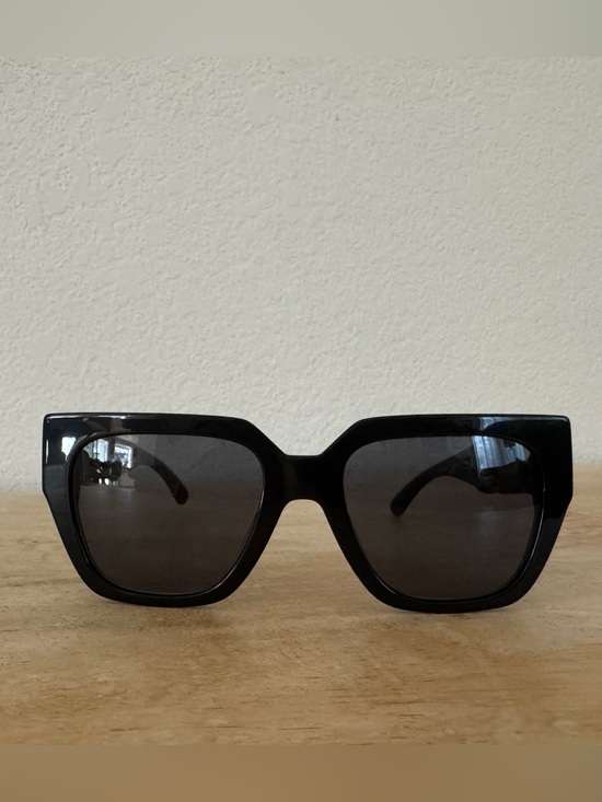 NWT Versace Black Square Frame Medusa Motif Sunglasses New in Box  Authentic main image 15